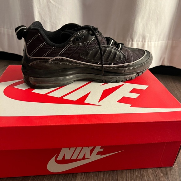 Air Max 98 Black Oil (Drake wore them in the Toosie Slide video) - Picture 5 of 8